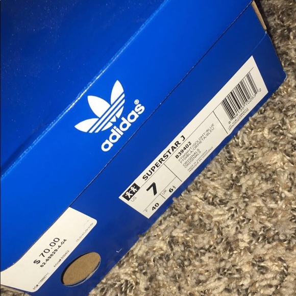 Adidas Superstar - Picture 4 of 7